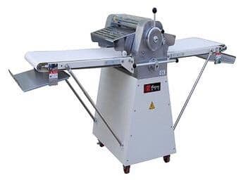 Conveyor pastry sheeter